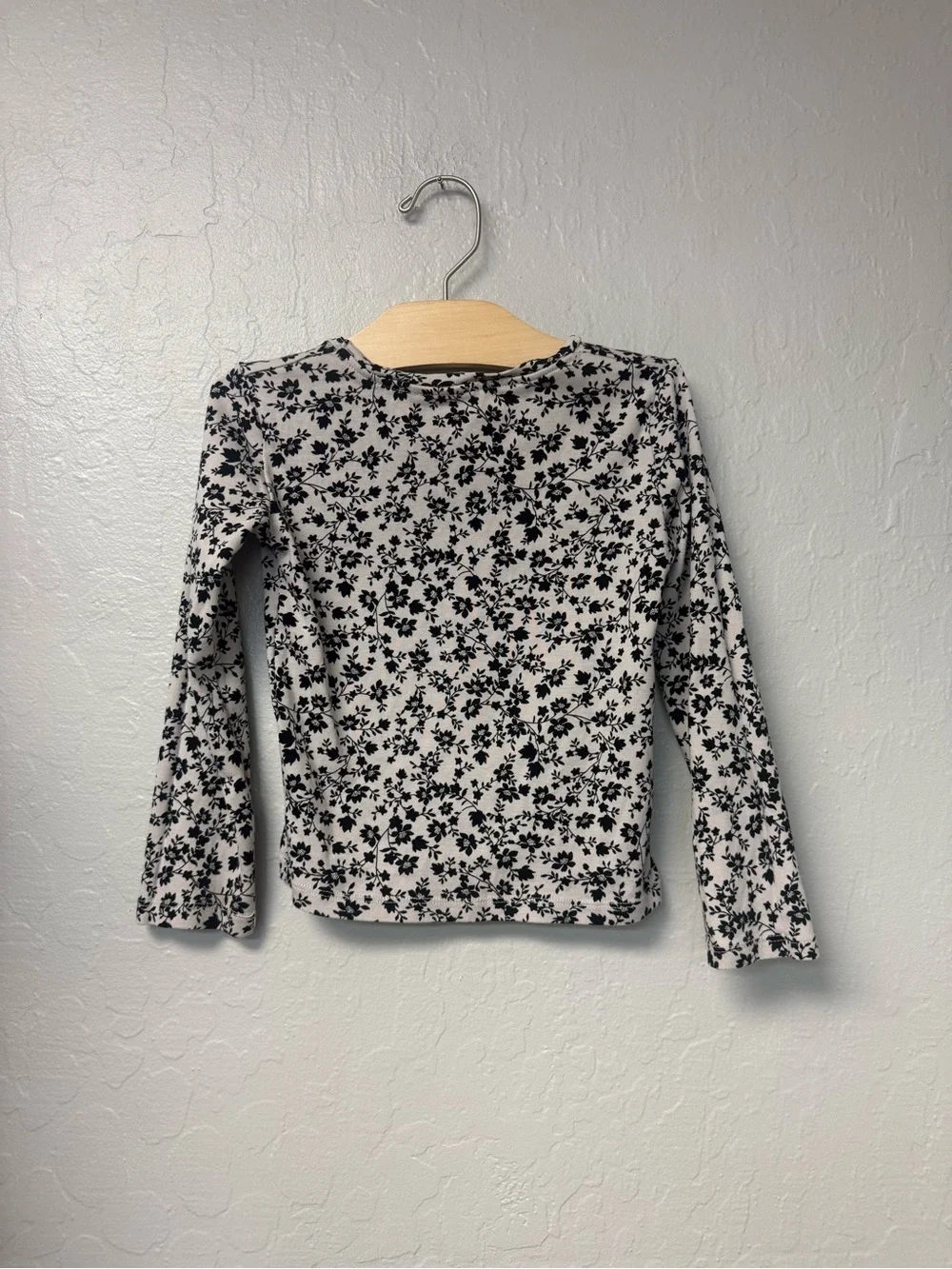 $14 ADD ON zara floral cream long sleeve tee 7Y mini boden rylee + cru h&m